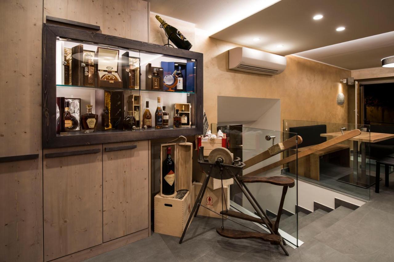 Hotel Ambra Clusone Esterno foto