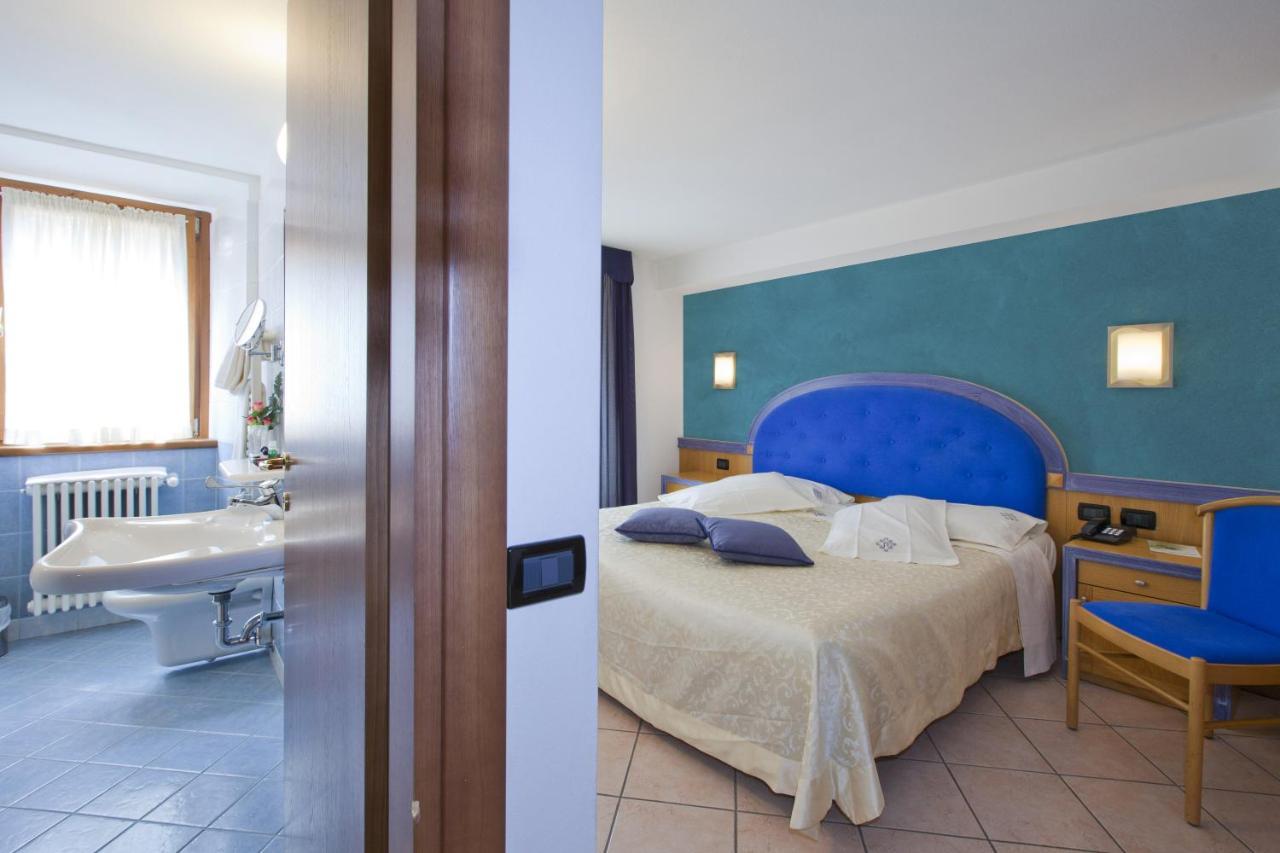 Hotel Ambra Clusone Esterno foto